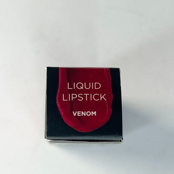 Sigma Beauty Satin Matte Liquid Lipstick Venom Red Travel .05 fl oz 1.4g NIB - Picture 6 of 8